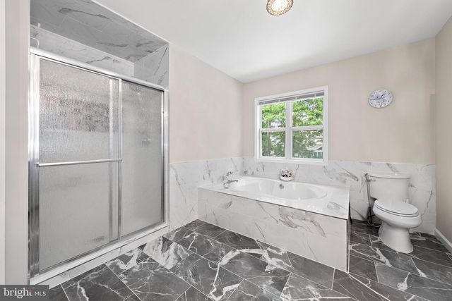 15 ARNOLD LN, Robbinsville, NJ 08691
