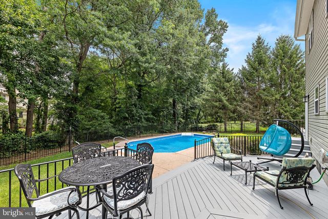 15 ARNOLD LN, Robbinsville, NJ 08691