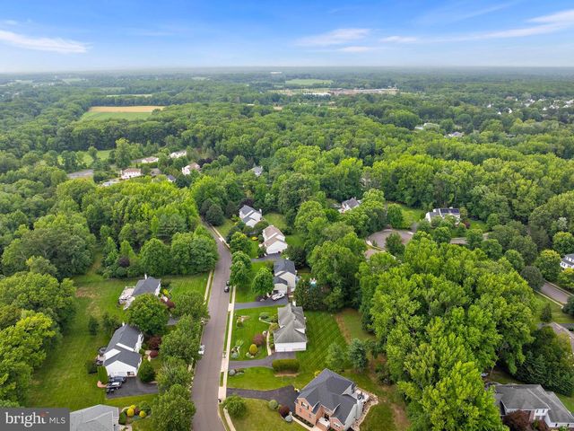 15 ARNOLD LN, Robbinsville, NJ 08691