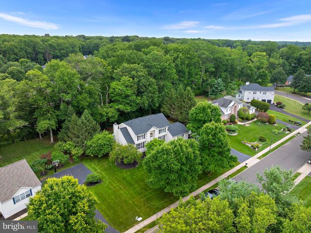 15 ARNOLD LN, Robbinsville, NJ 08691