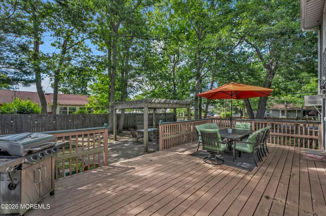 244 Juniper Lane, Forked River, NJ 08731