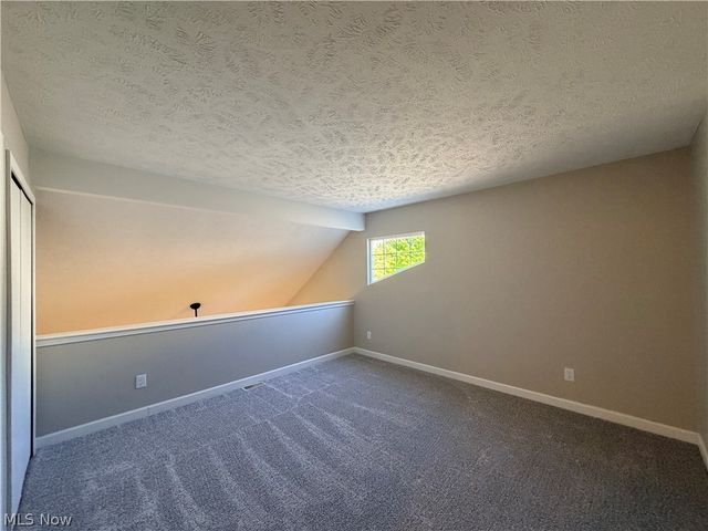 616 N Creek Drive, Painesville, OH 44077