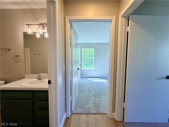 616 N Creek Drive, Painesville, OH 44077