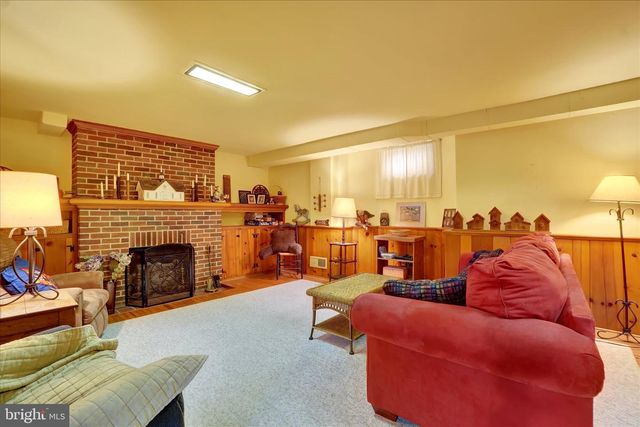 765 COUNTRY CLUB RD, York, PA 17403