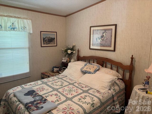 130 Wid Smith Road, Burnsville, NC 28714
