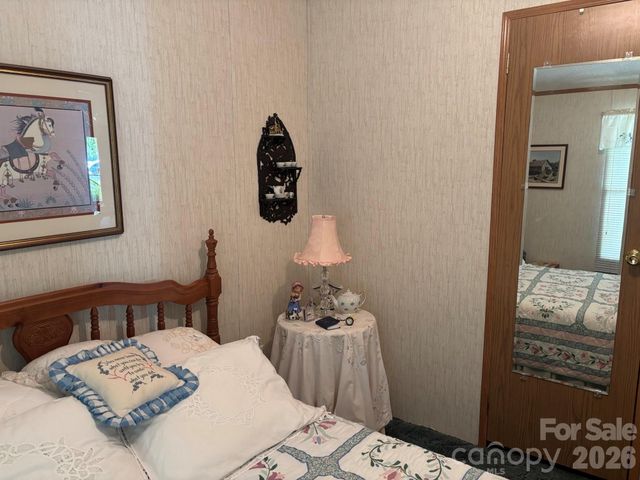 130 Wid Smith Road, Burnsville, NC 28714