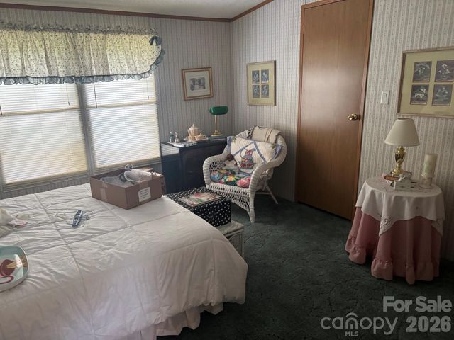 130 Wid Smith Road, Burnsville, NC 28714