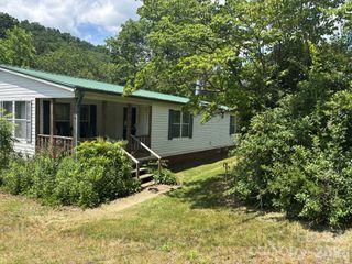 130 Wid Smith Road, Burnsville, NC 28714
