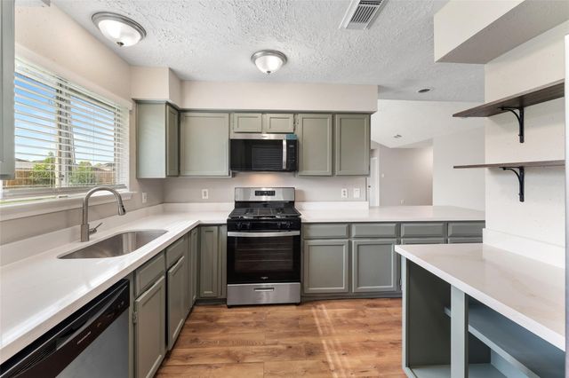 2327 Rittenmore Drive, Missouri City, TX 77489