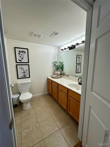 11202 Spring Creek Lane, O'fallon, MO 63368