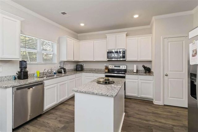 6048 Providence Drive, Union City, GA 30291