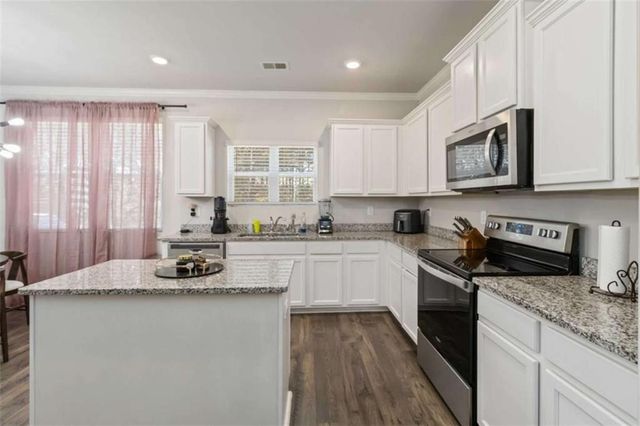 6048 Providence Drive, Union City, GA 30291