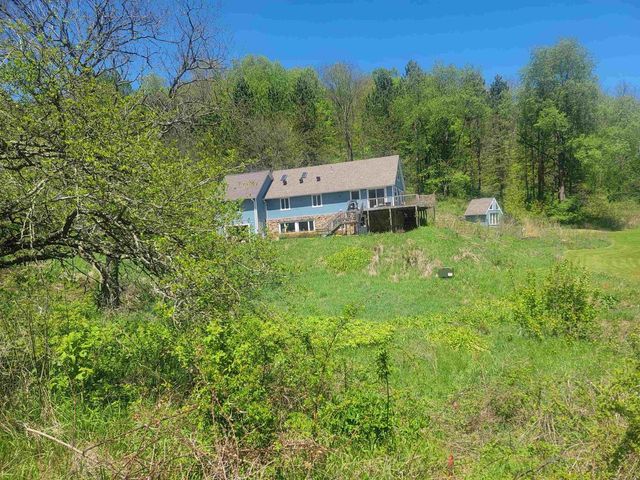 23810 Dove Lane, Hillsboro, WI 54634