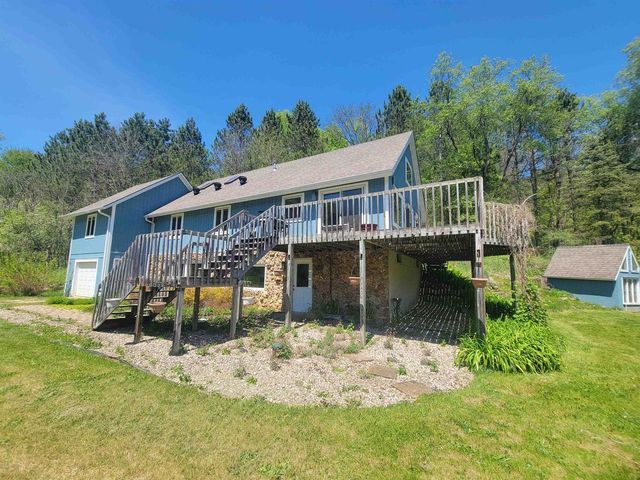 23810 Dove Lane, Hillsboro, WI 54634