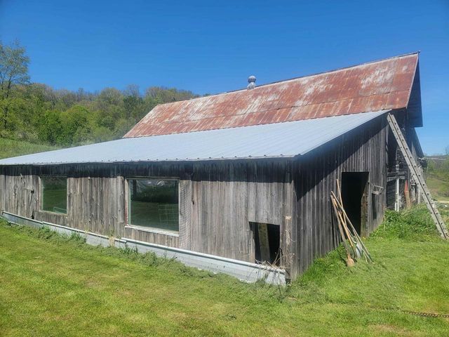 23810 Dove Lane, Hillsboro, WI 54634