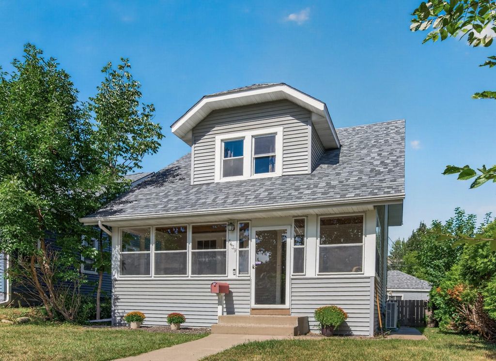 1439 Stanford Avenue, Saint Paul, MN 55105 — exterior