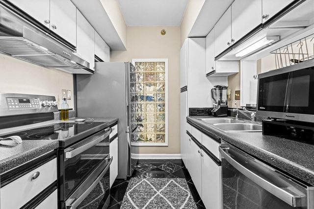 1 Biscayne NW Drive 804, Atlanta, GA 30309