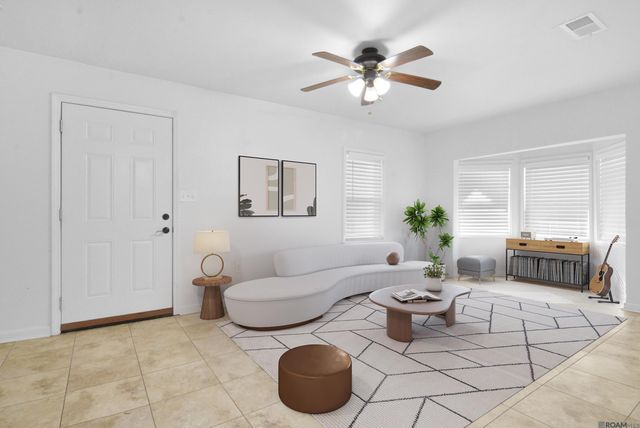 1224 Kline St, Denham Springs, LA 70726