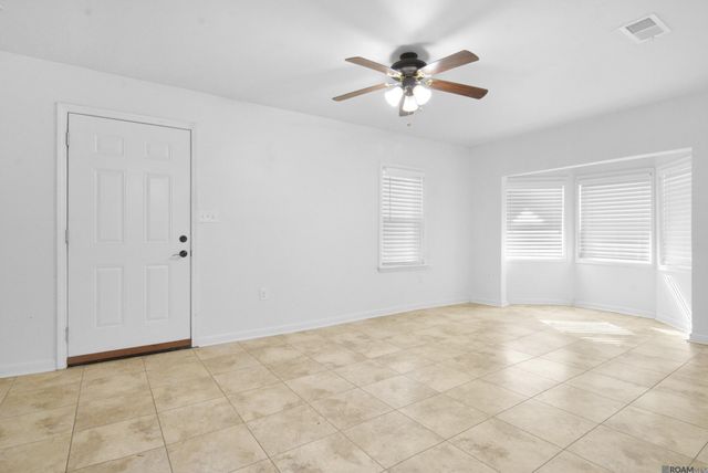 1224 Kline St, Denham Springs, LA 70726