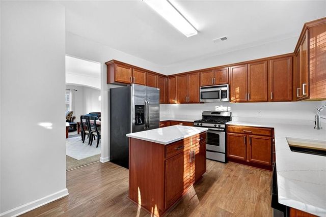 2517 KOLB MANOR SW Circle, Marietta, GA 30008