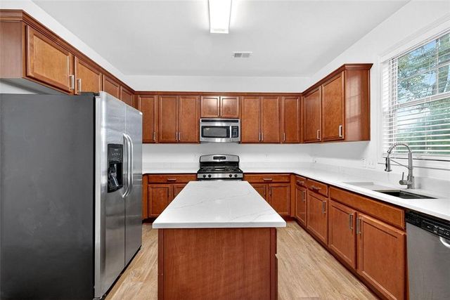 2517 KOLB MANOR SW Circle, Marietta, GA 30008