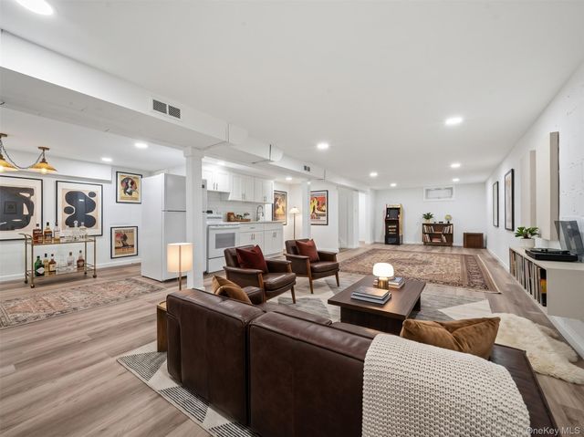 180 E Booker Avenue, Wyandanch, NY 11798