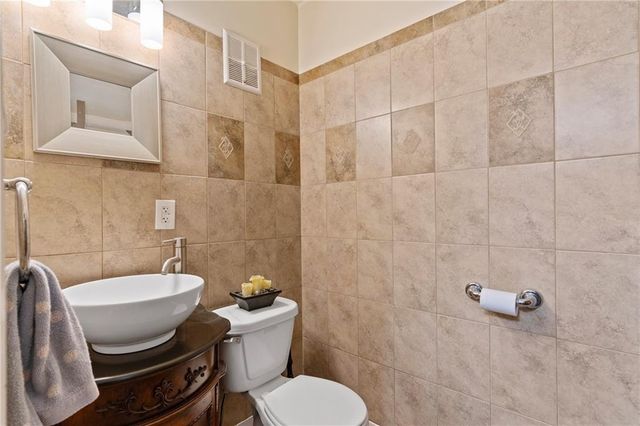 1085 New Haven Drive SW, Marietta, GA 30064