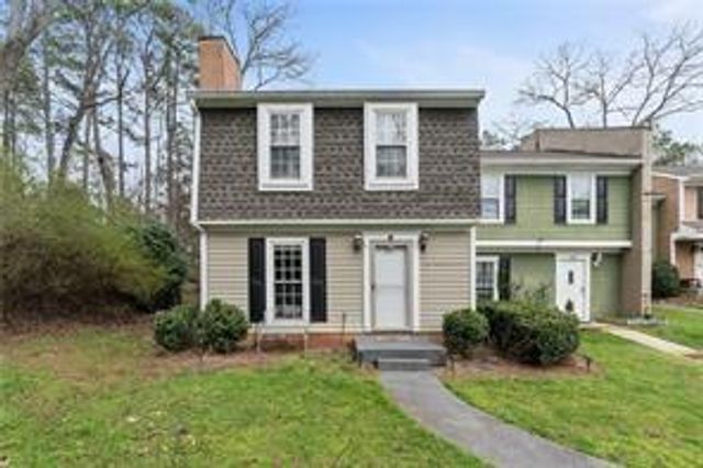 1085 New Haven Drive SW, Marietta, GA 30064