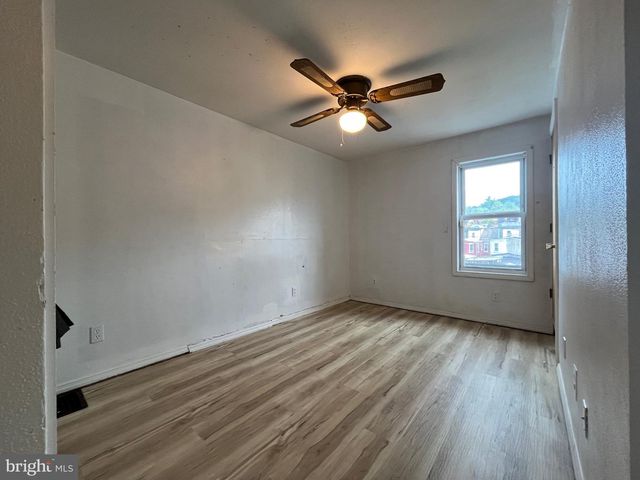 1429 COTTON, Reading, PA 19602