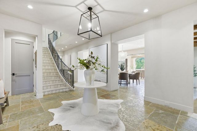 1711 Webster Street, Palo Alto, CA 94301