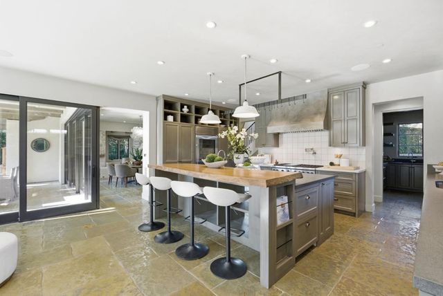 1711 Webster Street, Palo Alto, CA 94301