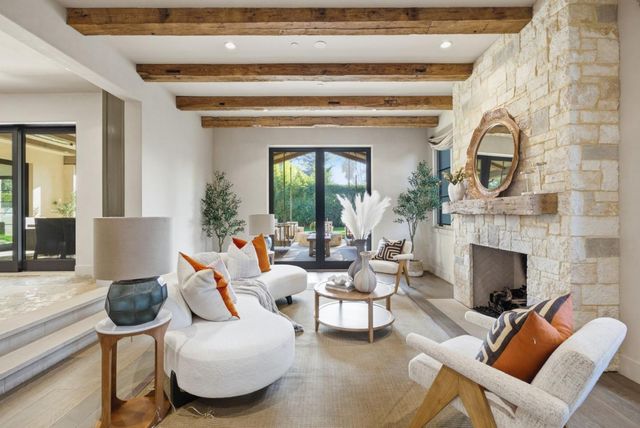 1711 Webster Street, Palo Alto, CA 94301