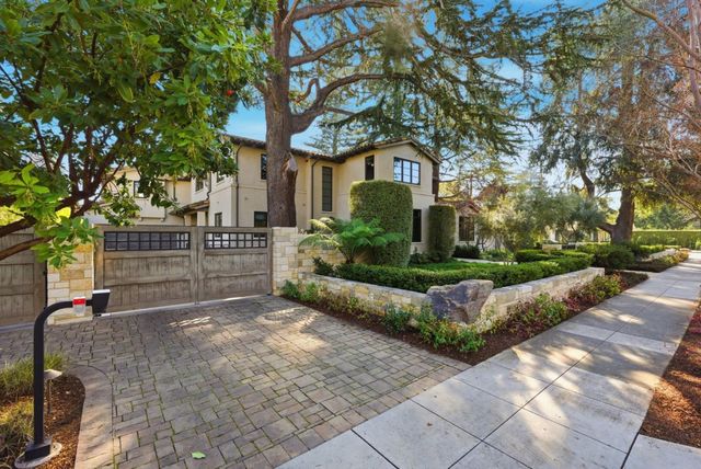 1711 Webster Street, Palo Alto, CA 94301