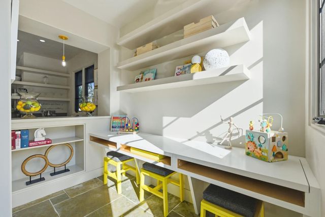 1711 Webster Street, Palo Alto, CA 94301