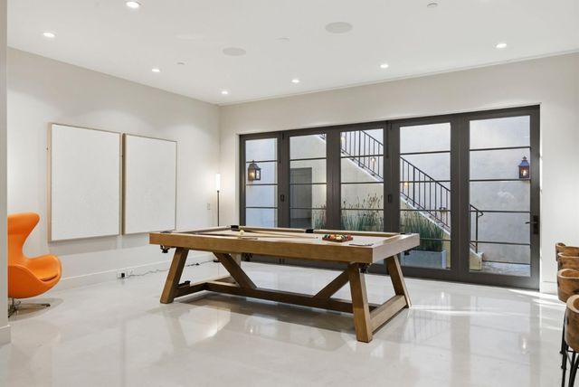 1711 Webster Street, Palo Alto, CA 94301