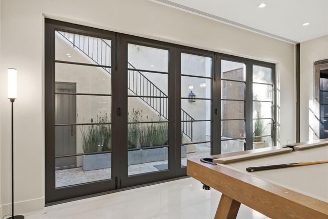 1711 Webster Street, Palo Alto, CA 94301