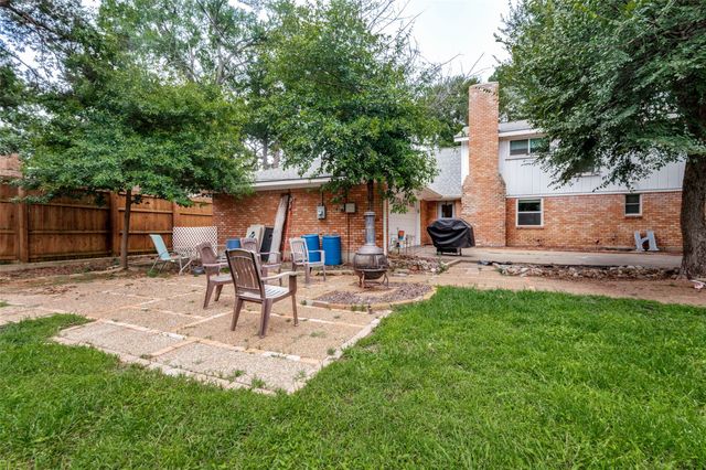 1712 Cripple Creek Drive, Irving, TX 75061