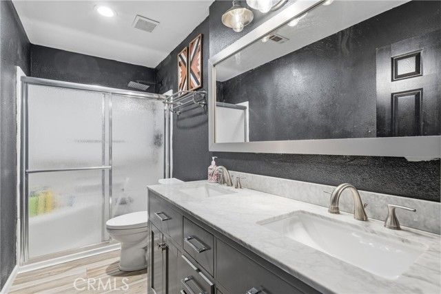 39855 Tinderbox Way, Murrieta, CA 92562