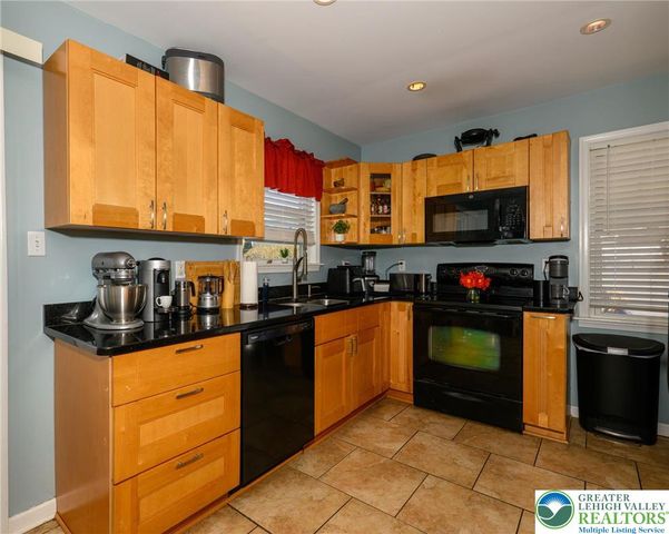 219 25th Street, Allentown City, PA 18104