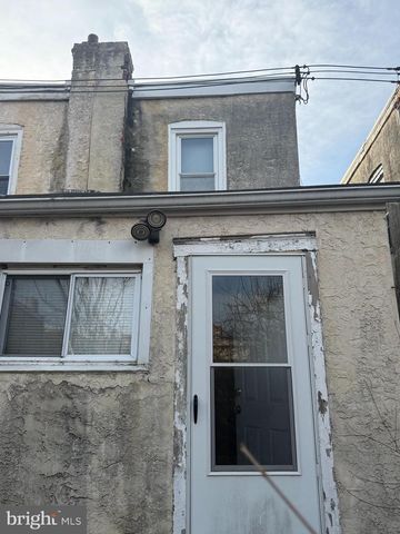 2610 W 7TH ST, Chester, PA 19013