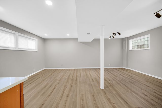 11601 S Laflin Street, Chicago, IL 60643