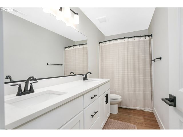 17237 Sw MINA Ln, Beaverton, OR 97003
