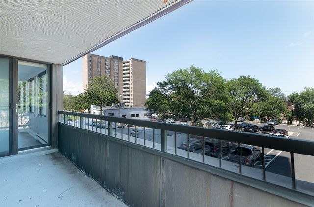 77 Adams St 210, Quincy, MA 02169