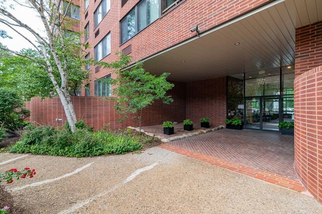 77 Adams St 210, Quincy, MA 02169