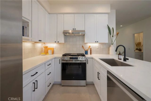 375 W Linden Drive, Orange, CA 92865