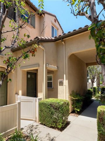 375 W Linden Drive, Orange, CA 92865