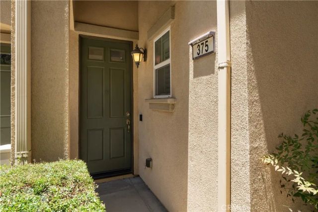 375 W Linden Drive, Orange, CA 92865