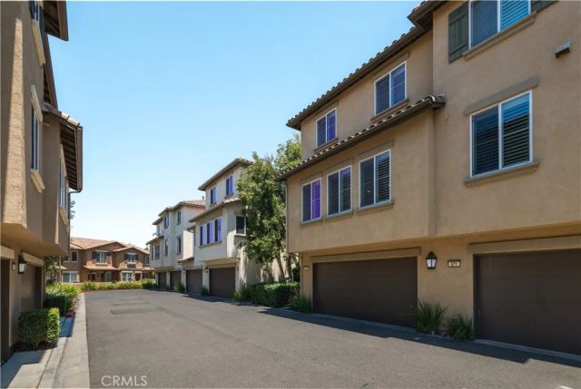 375 W Linden Drive, Orange, CA 92865