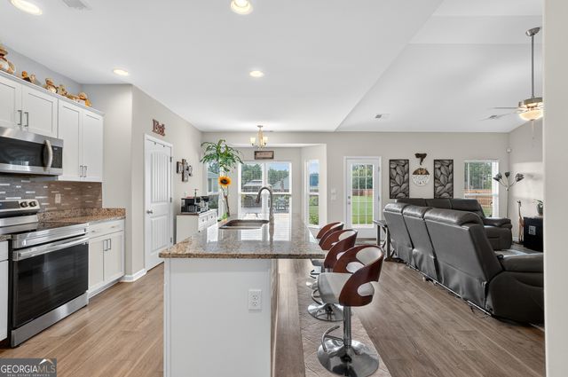 114 Bowline Lane, Kingsland, GA 31548