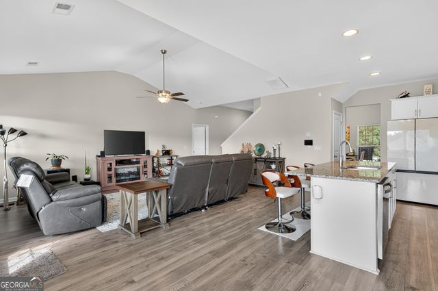 114 Bowline Lane, Kingsland, GA 31548